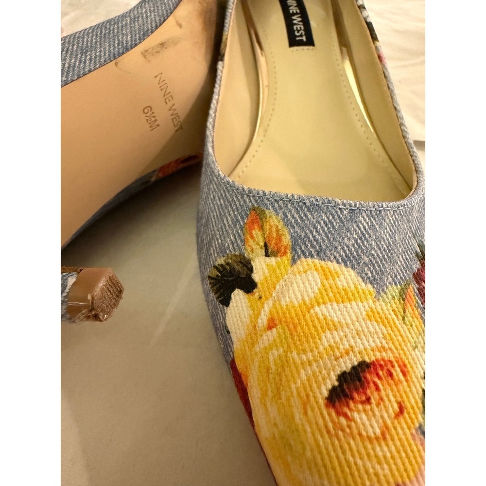 Nine West Floral Denim Pointed Toe Pumps Light Blue Yellow Stiletto Heels 6.5M - Picture 2 of 7